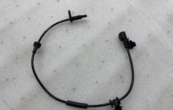 Tesla Model 3 ABS rear brake sensor 104477100D