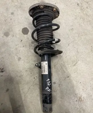 BMW 4 F32 F33 Front shock absorber with coil spring