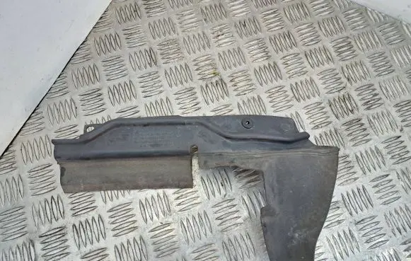 Intercooler air guide/duct channel