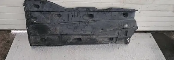 Volkswagen Golf VII Side bottom protection 5Q0825201L
