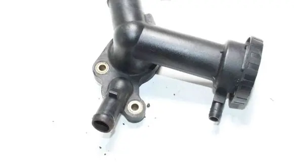 Mini One - Cooper R50 - 53 Oil fill pipe 04777858AB