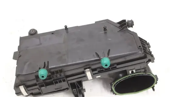 Mercedes-Benz GLS X167 Air filter box cover A6540902501