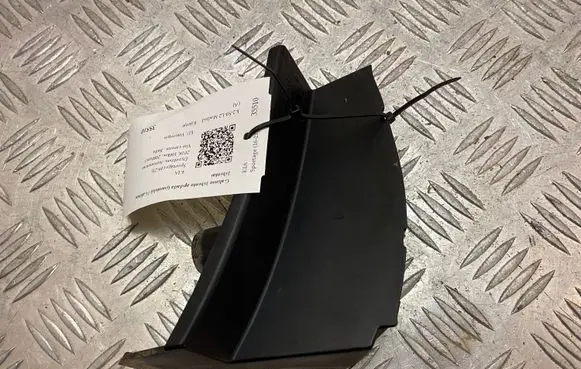 KIA Sportage Rear/tail light trim molding 92401D9