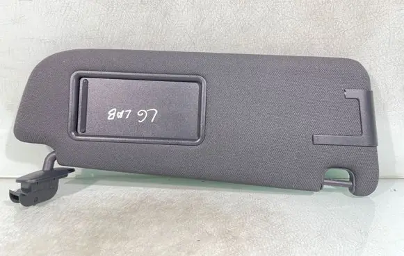 Audi A6 S6 C6 4F Sun visor 4f0857552