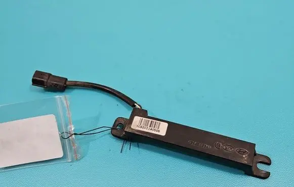 KIA Rio Radio antenna YCB20I140586 IMPRK1511615