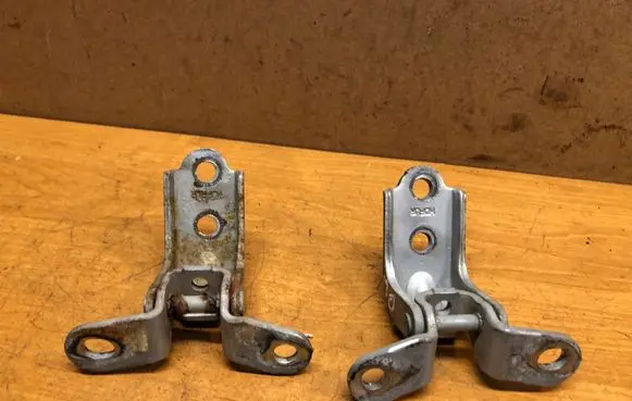 Hyundai i30 Front door hinge set 