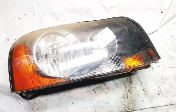 Volvo XC90 Headlight/headlamp 30784152 89901334 3078415289901334