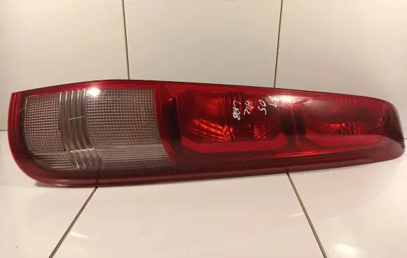 Nissan X-Trail T30 Rear/tail lights