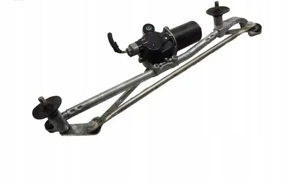 Nissan NV200 Front wiper linkage and motor