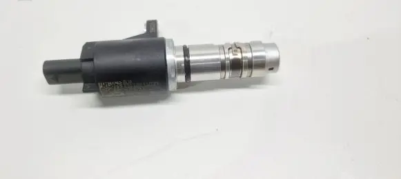Skoda Karoq Camshaft vanos timing valve 04E906455AC