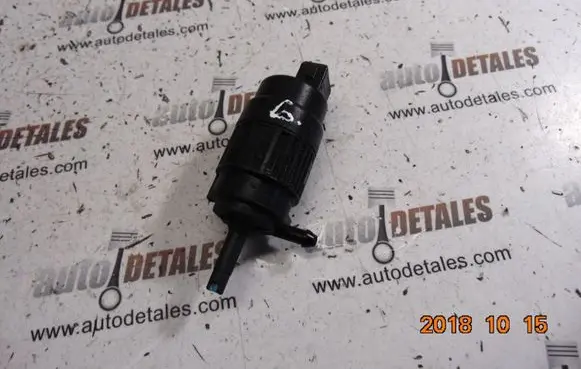 Mitsubishi Space Star Windscreen/windshield washer pump
