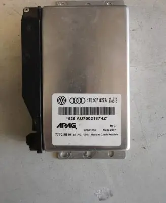 Volkswagen Caddy Gearbox control unit/module 1T0907427A M0011000 77708549