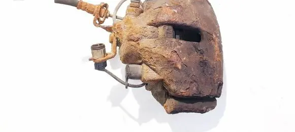 Front brake caliper