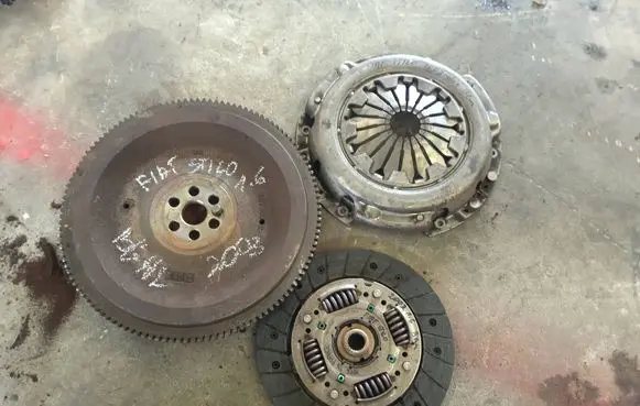 Fiat Stilo Clutch set kit 1085163 180121a1201
