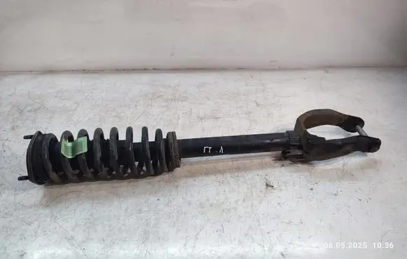 Mercedes-Benz ML W166 Front shock absorber with coil spring