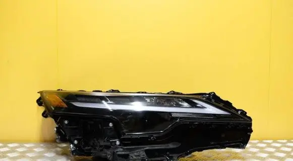 Lexus RX 330 - 350 - 400H Headlight/headlamp 10000-8A0MB 2425