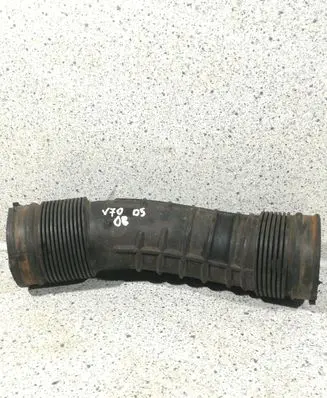 Volvo V70 Engine coolant pipe/hose 6898050