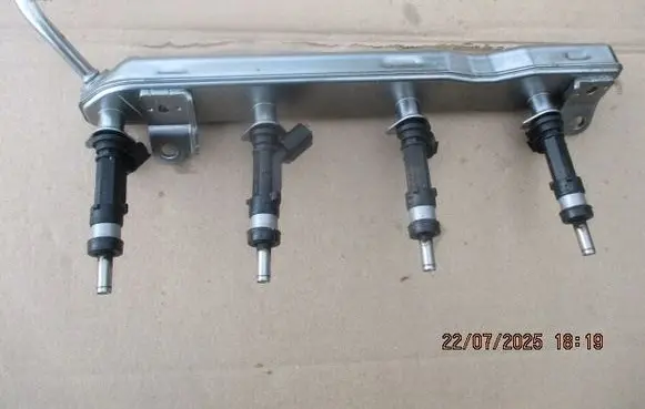 Toyota Auris 150 Fuel main line pipe 0280158213