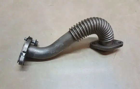 Nissan Qashqai EGR valve line/pipe/hose