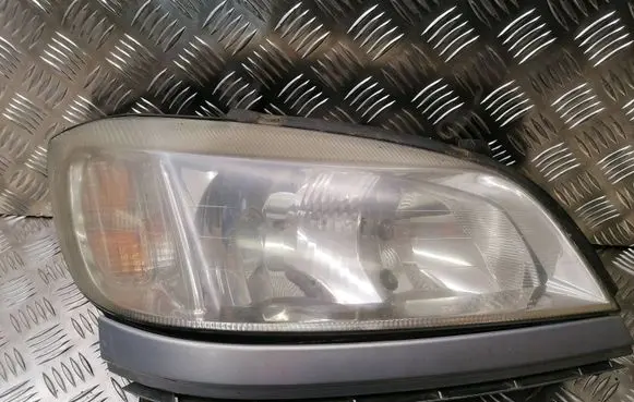 Opel Zafira A Headlight/headlamp