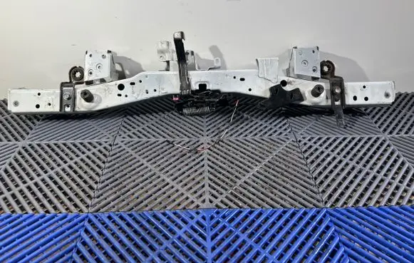 Toyota Auris E180 Top upper radiator support slam panel 