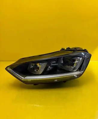 Volkswagen Golf Sportsvan Headlight/headlamp 517941033B