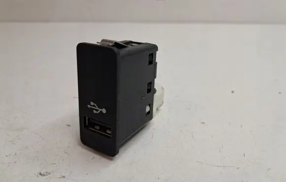 Mini One - Cooper Clubman R55 Cigarette lighter front 6820397