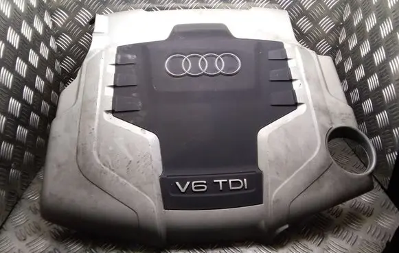 Audi A5 8T 8F Engine cover (trim) 059103925AQ
