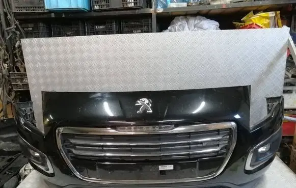 Peugeot 3008 I Front bumper