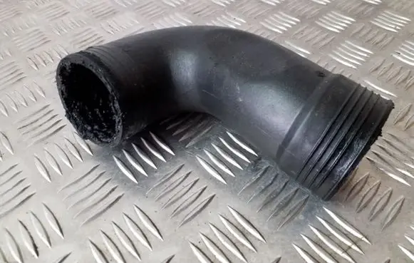 Volvo XC60 Intercooler hose/pipe 30751920