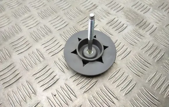 Renault Kadjar Spare wheel bolt 