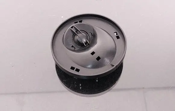 Volkswagen PASSAT B4 Front door high frequency speaker 1H0035411