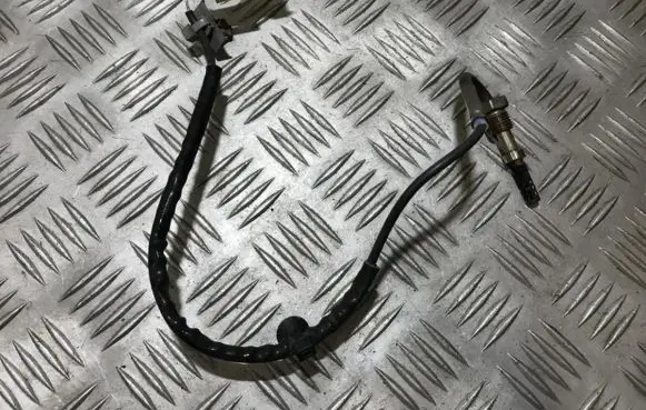 Opel Astra J Exhaust gas temperature sensor 55571362 11052067