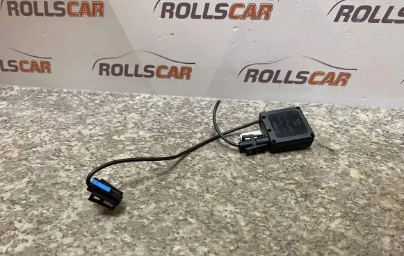 BMW X5 E53 Antenna control unit 8380945