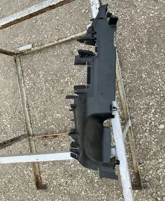 Audi A3 S3 8V Intercooler air guide/duct channel 5G012284M