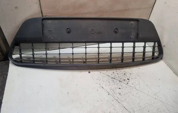 Ford Focus C-MAX Front bumper lower grill 7M5117B968A 0097A