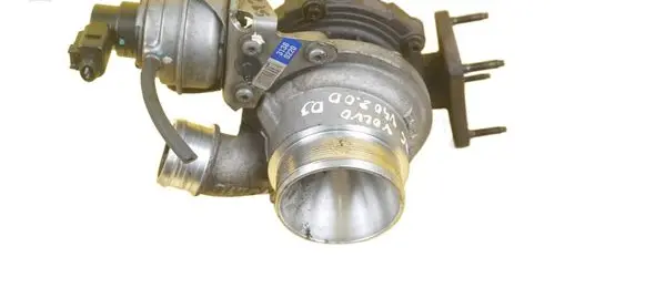 Volvo V40 Turbo 31380220 D5204T6