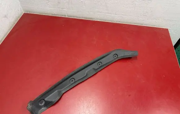 BMW X3 G45 Fender end trim 5A345C1 51485A345C1