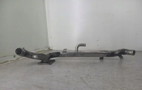 Opel Vectra C Engine coolant pipe/hose 5518865455189029