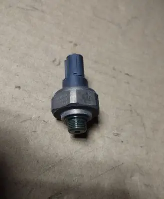 Honda Legend Air conditioning (A/C) pressure sensor 