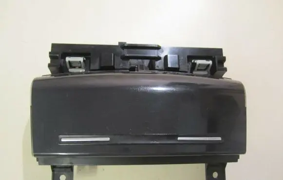 Ashtray (front)