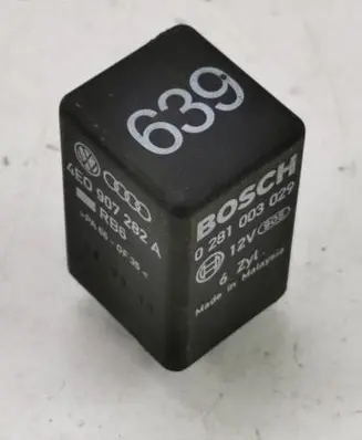 Audi A6 S6 C6 4F Glow plug pre-heat relay 4E0907282A 080816