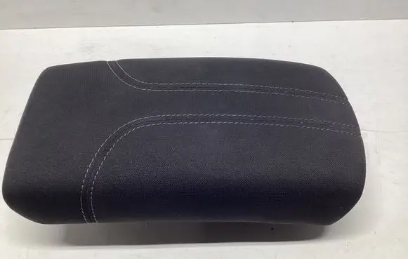 Nissan Qashqai Armrest