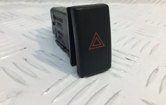 Toyota Avensis T250 Hazard light switch 157963 TR9503