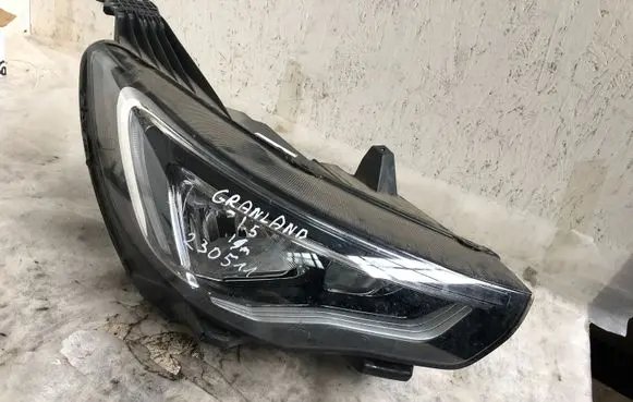 Opel Grandland X Headlight/headlamp Yp00015580
