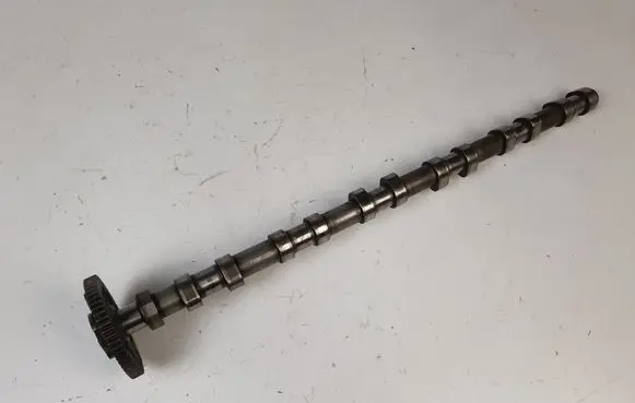 BMW 5 E60 E61 Camshaft 7791579