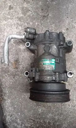 Renault Kangoo I Air conditioning (A/C) compressor (pump) 8200315744 Sd6v12