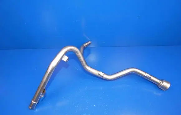 Mercedes-Benz A W176 Engine coolant pipe/hose A2702030440 141109