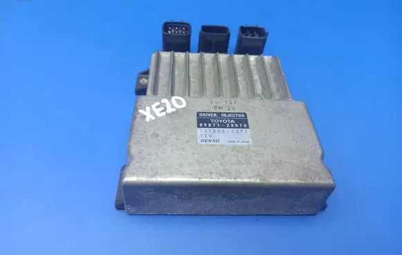 Lexus IS 220D-250-350 Fuel injection control unit/module 8987120070 1310001371