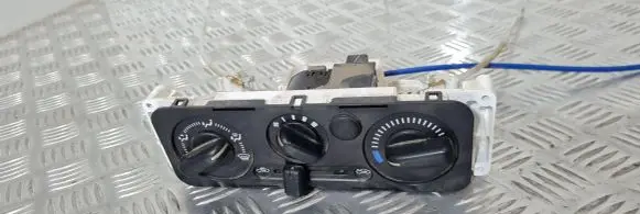 Suzuki Jimny Climate control/heater control trim 